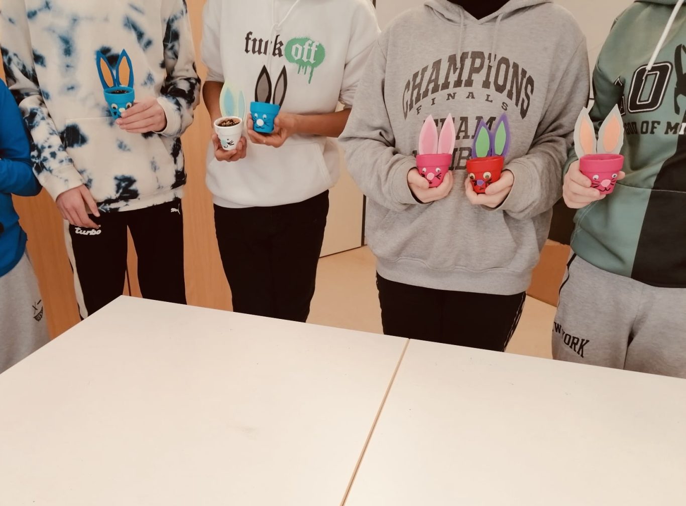 Osterliche Blumetöpfe